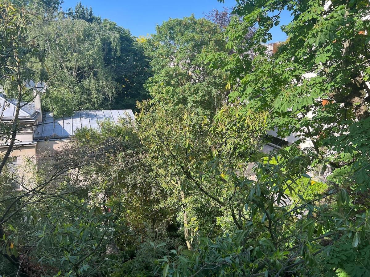 Studio Dans Le Quartier Luxe Neuilly-sur-Seine Luaran gambar